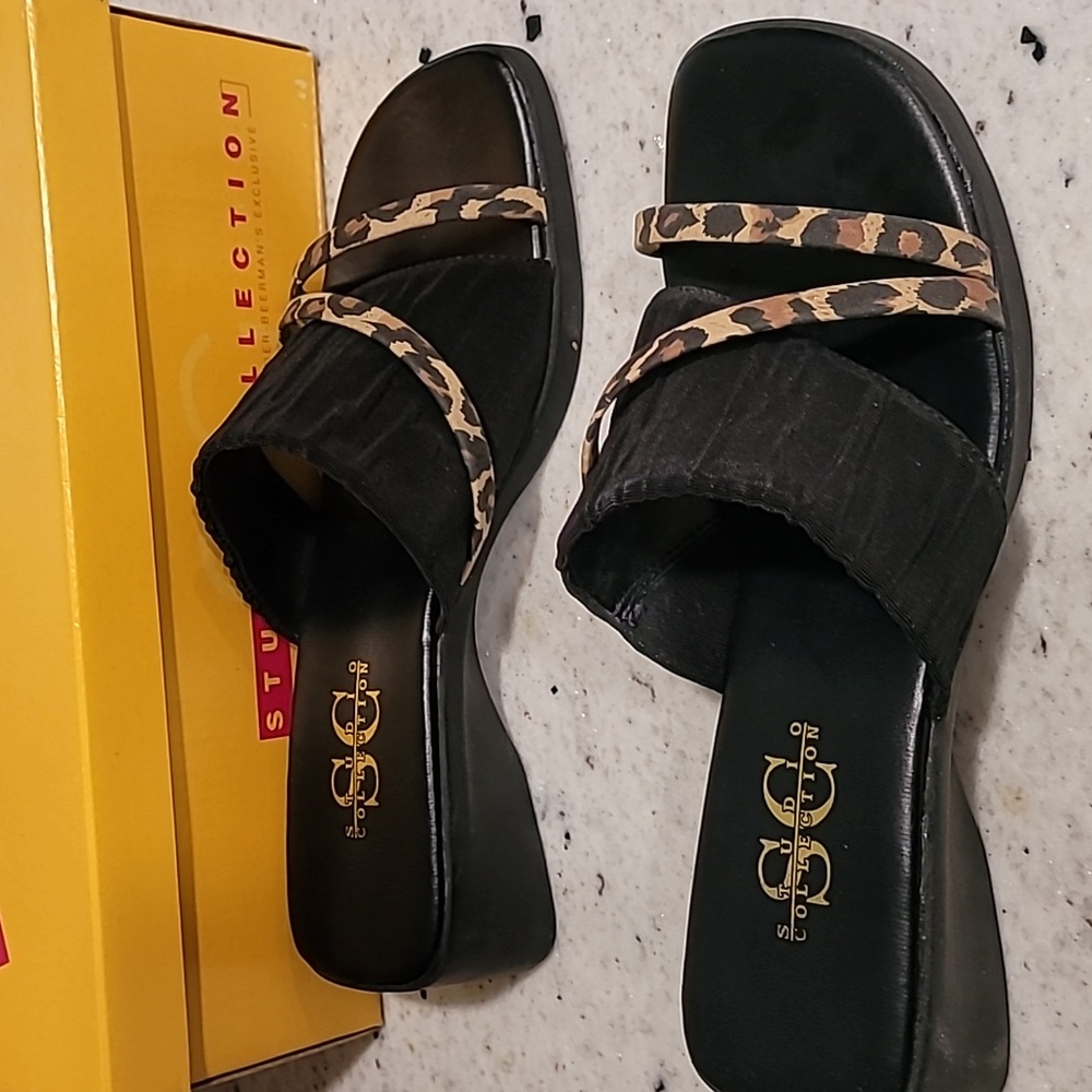 Shoes Black Leopard Slides - Picture 4 of 5